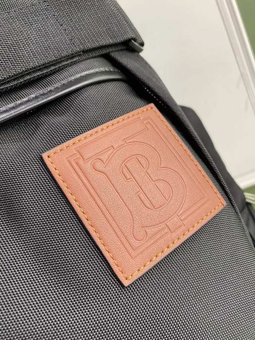 Burberry Tote bag with multi pocket design Grey 01A