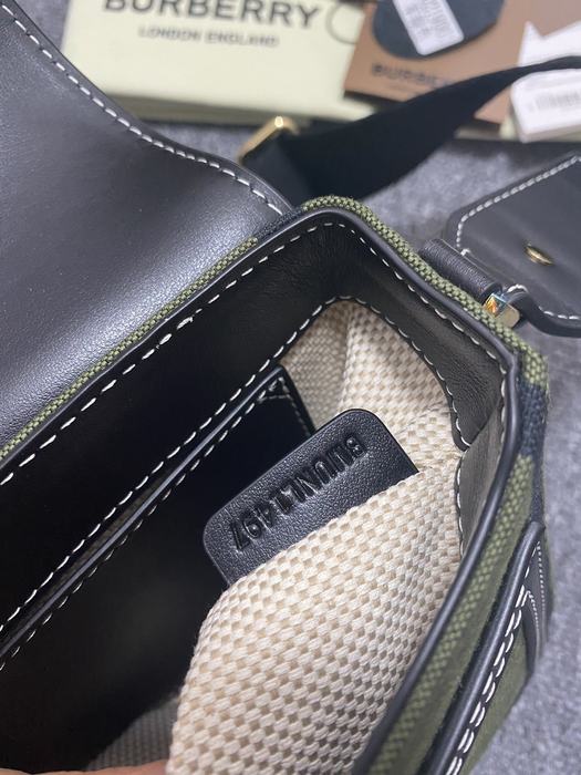 Burberry Tote bag with plaid design Green 01A