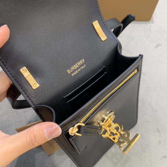 Burberry Tote bag with sleek design Black 01A 3