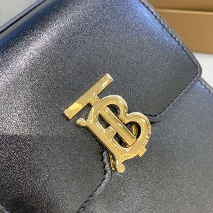 Burberry Tote bag with sleek design Black 01A 3