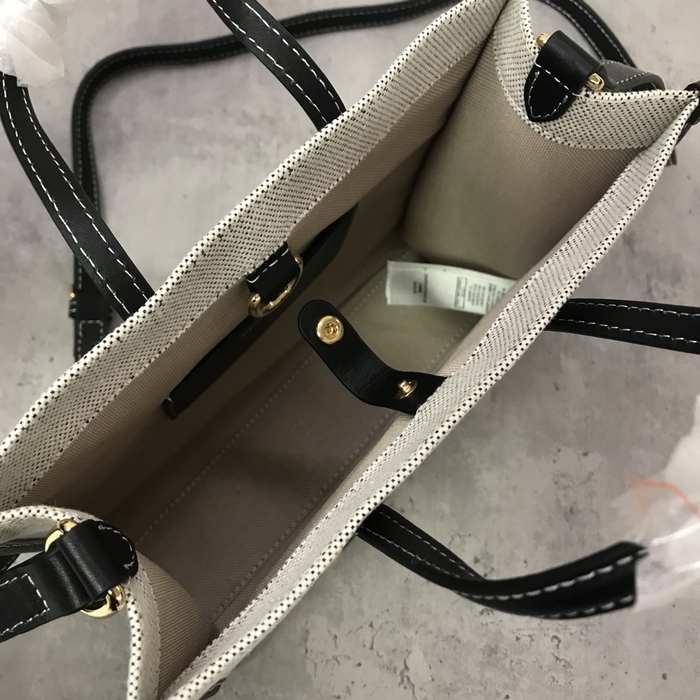 Burberry Tote bag with sleek design Black 01A