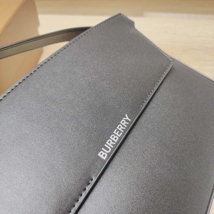 Burberry Tote bag with sleek design traits Black 01A 3