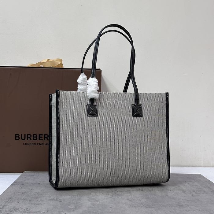 Burberry Tote bag with structured design Beige 01A 2