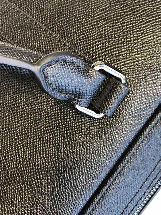 Burberry Tote bag with structured design Black 01A