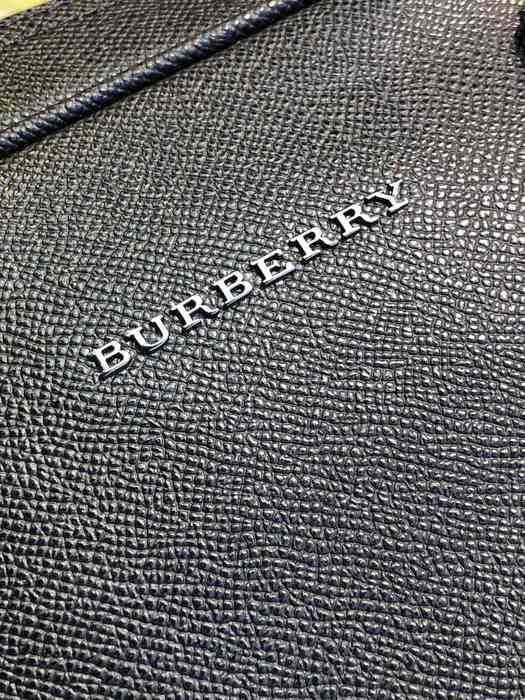 Burberry Tote bag with structured design Black 01A