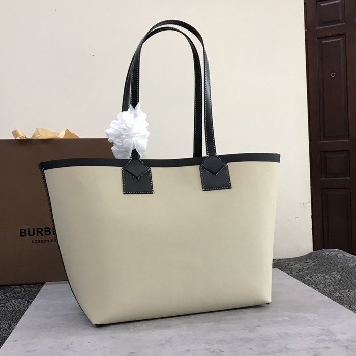 Burberry Tote bag with stylish accents Beige 01A