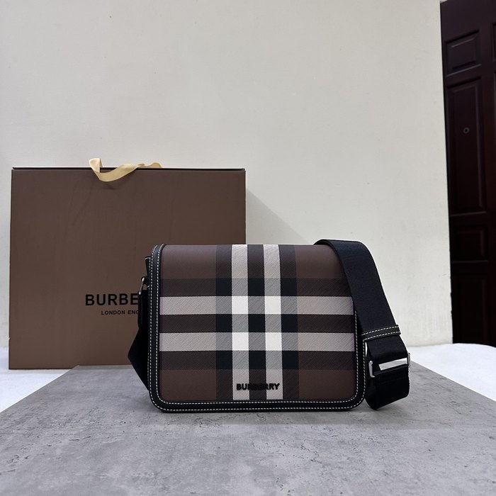 Burberry Tote bag with stylish design Brown 01A 2