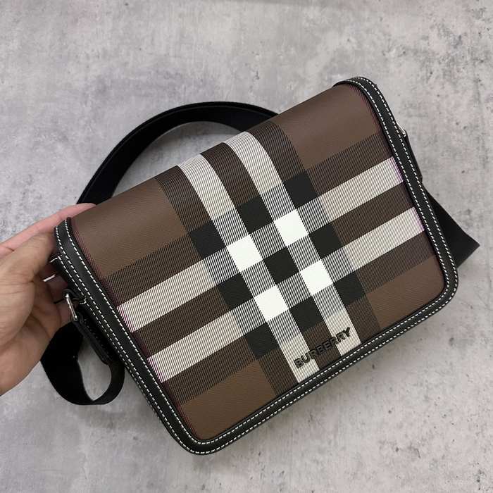 Burberry Tote bag with stylish design Brown 01A 2