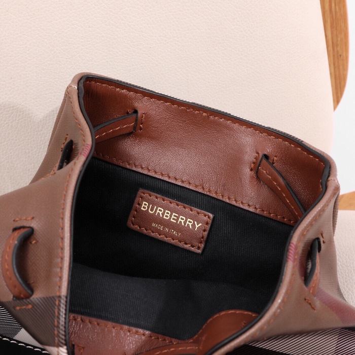 Burberry Tote bag with stylish design Brown 01A