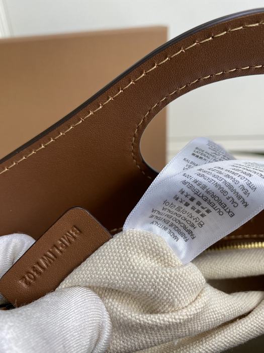Burberry Tote bag with stylish features Beige 01A 3