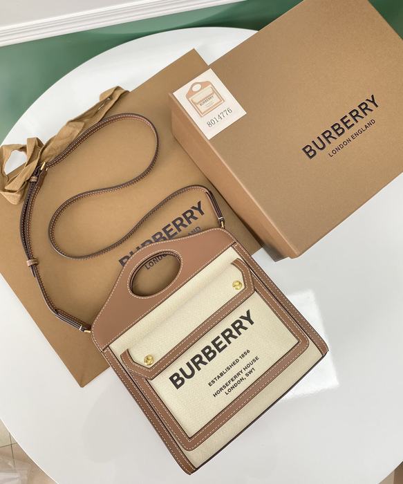 Burberry Tote bag with stylish features Beige 01A 3