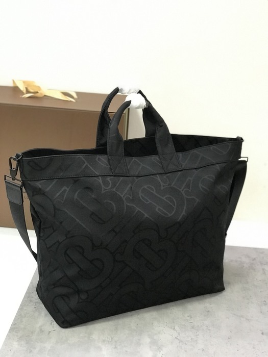Burberry Tote bag with stylish features Blue 01A 2