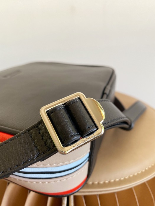 Burberry Tote bag with stylish features Blue 01A 3