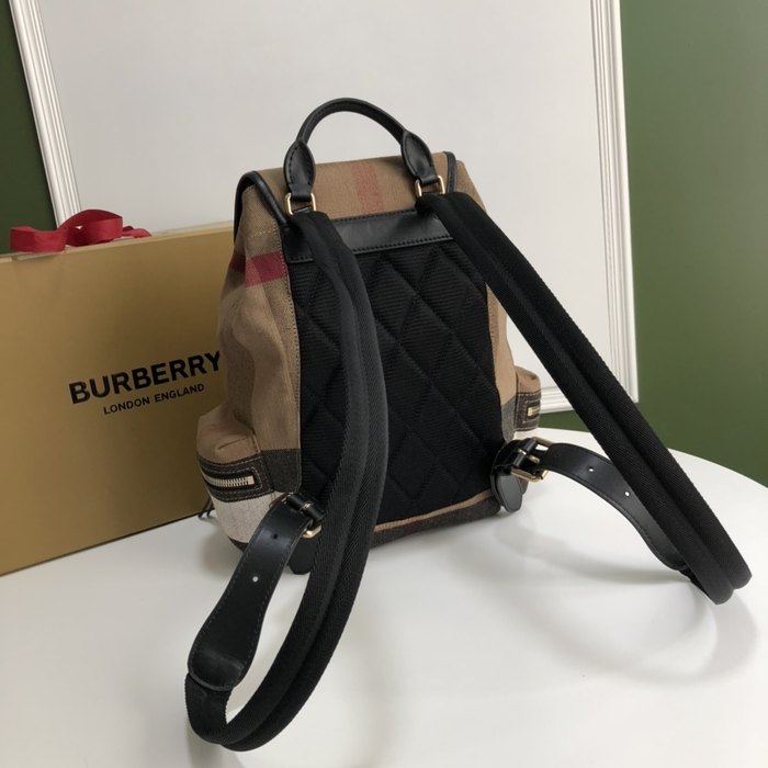 Burberry Tote bag with stylish features Brown 01A 10