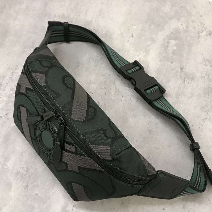 Burberry Tote bag with stylish features Brown 01A 7