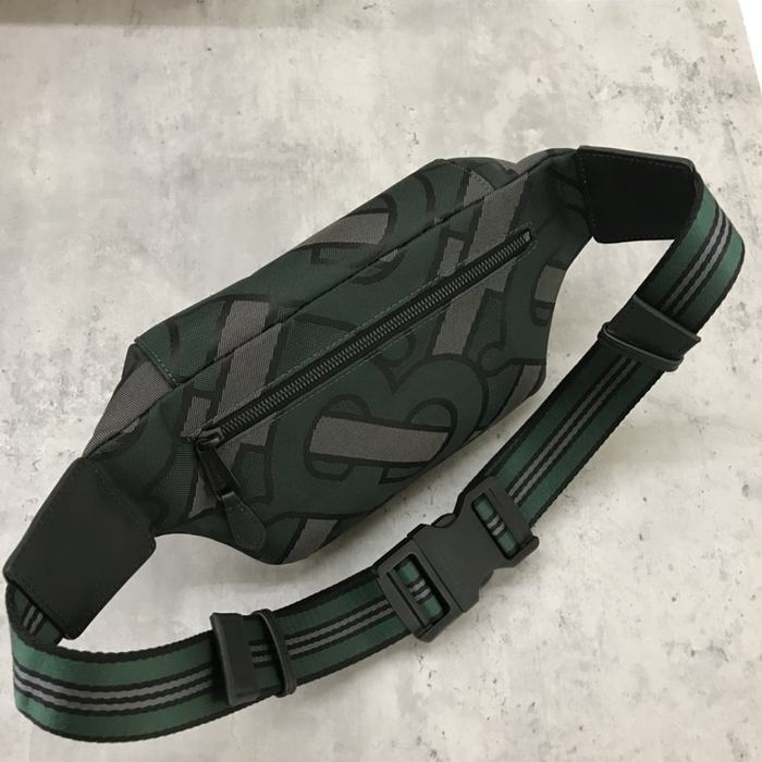 Burberry Tote bag with stylish features Brown 01A 7