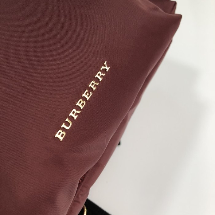 Burberry Tote bag with stylish features Burgundy 01A
