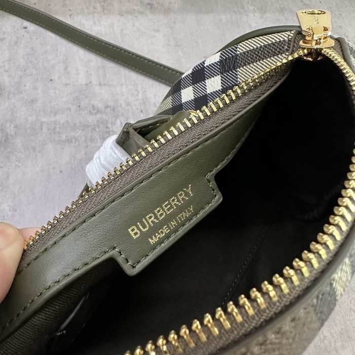 Burberry Tote bag with stylish features Green 01A 2