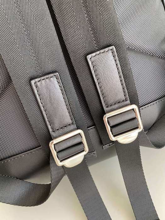 Burberry Tote bag with stylish features Green 01A 3