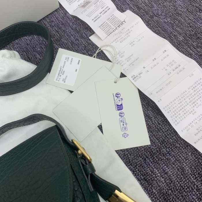 Burberry Tote bag with stylish features Green 01A