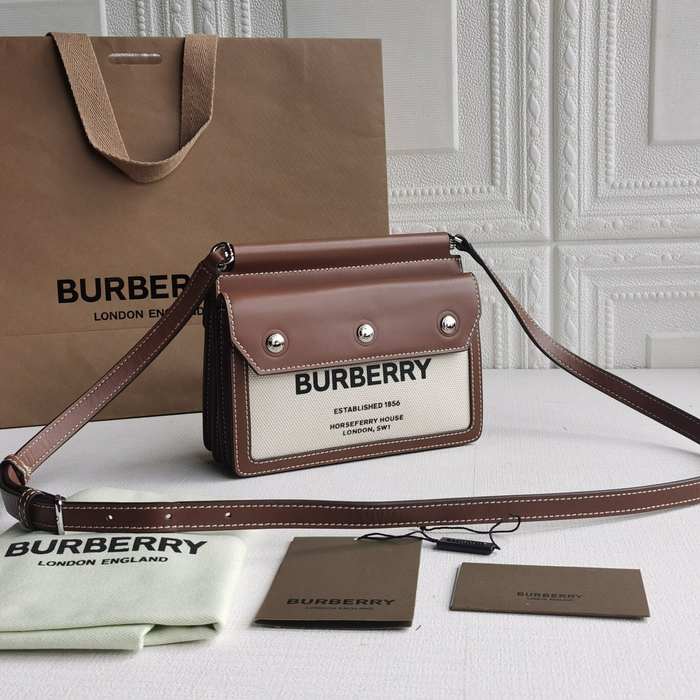 Burberry Tote bag with stylish traits Black 01A