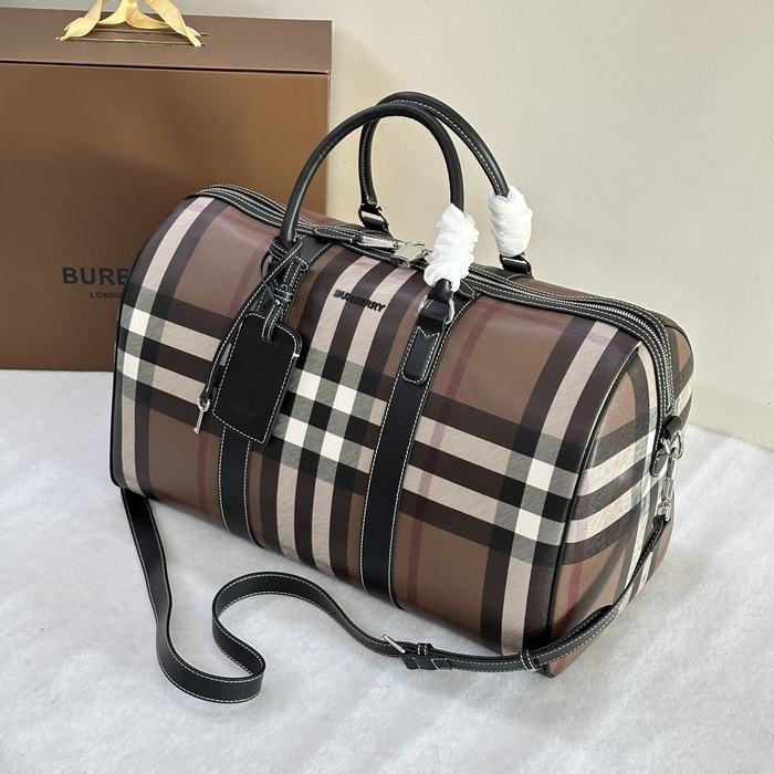 Burberry Tote bag with stylish traits Brown 01A