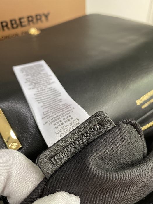 Burberry Tote bag with stylish traits Tan 01A