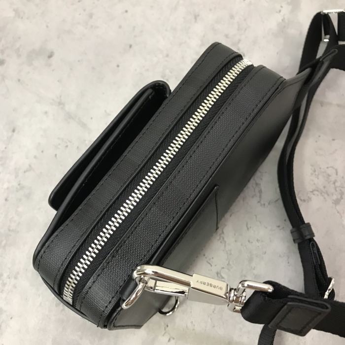 Burberry Tote bag with versatile features Grey 01A