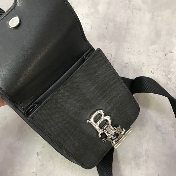 Burberry Tote bag with versatile features Grey 01A