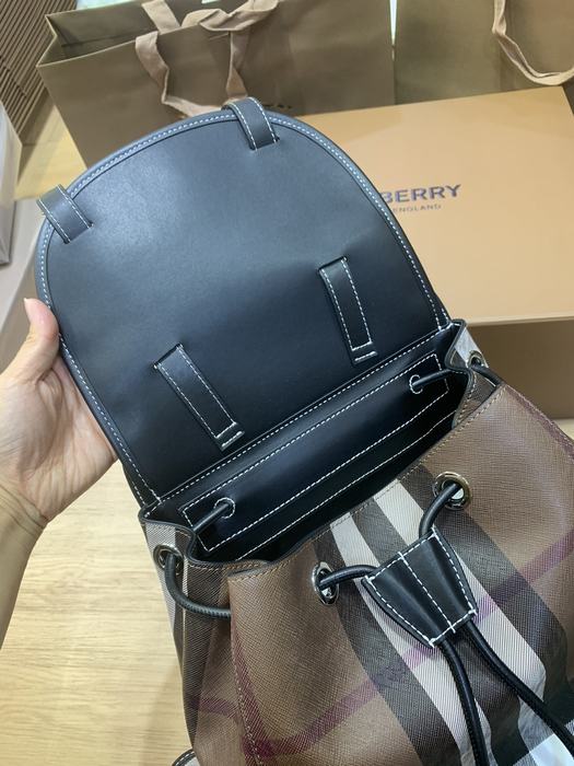 Burberry Tote style 02 Brown 01A