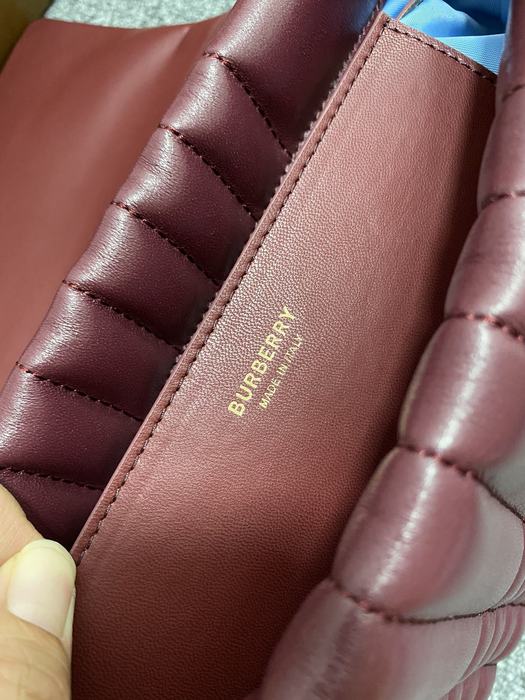 Burberry Tote style 06 Burgundy 01A