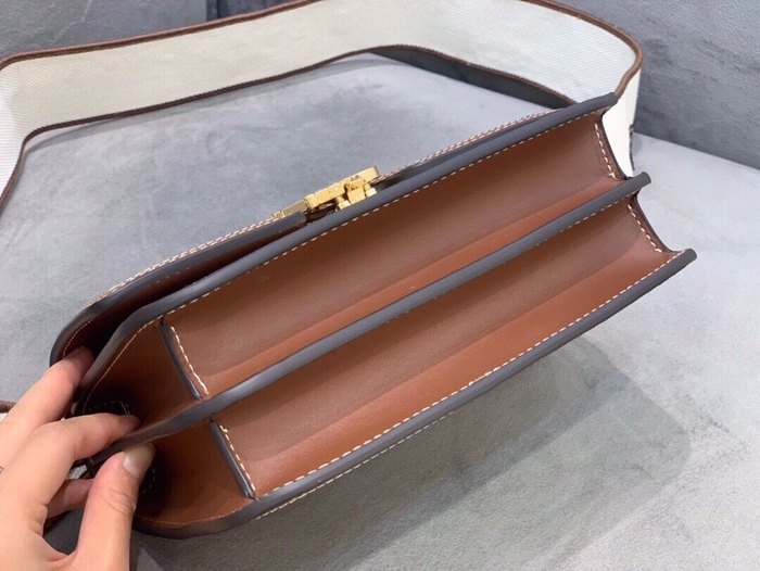 Burberry Tote style 100 Beige 01A