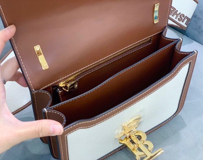 Burberry Tote style 100 Beige 01A