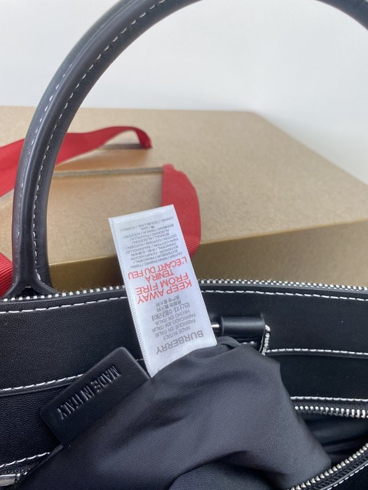 Burberry Tote style 102 Beige 01A 2