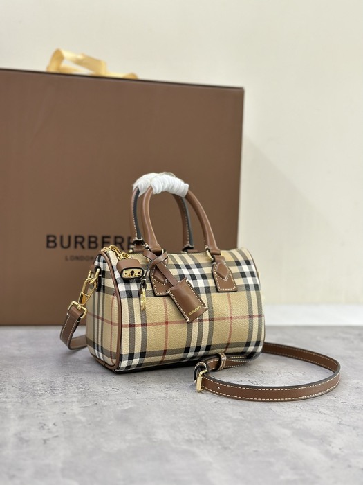 Burberry Tote style 102 Beige 01A