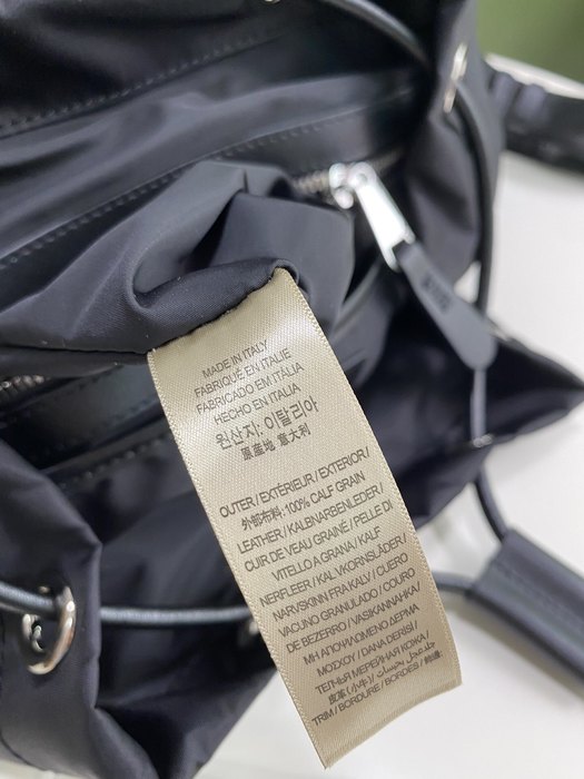 Burberry Tote style 105 Navy 01A