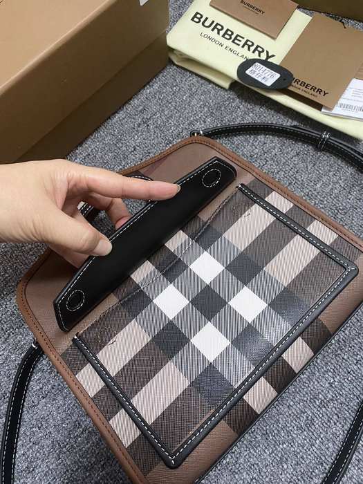Burberry Tote style 111 Brown 01A