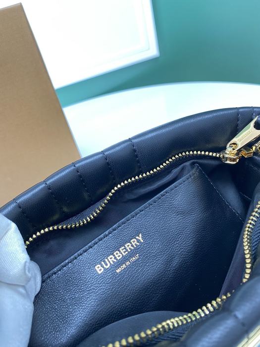 Burberry Tote style 112 Black 01A