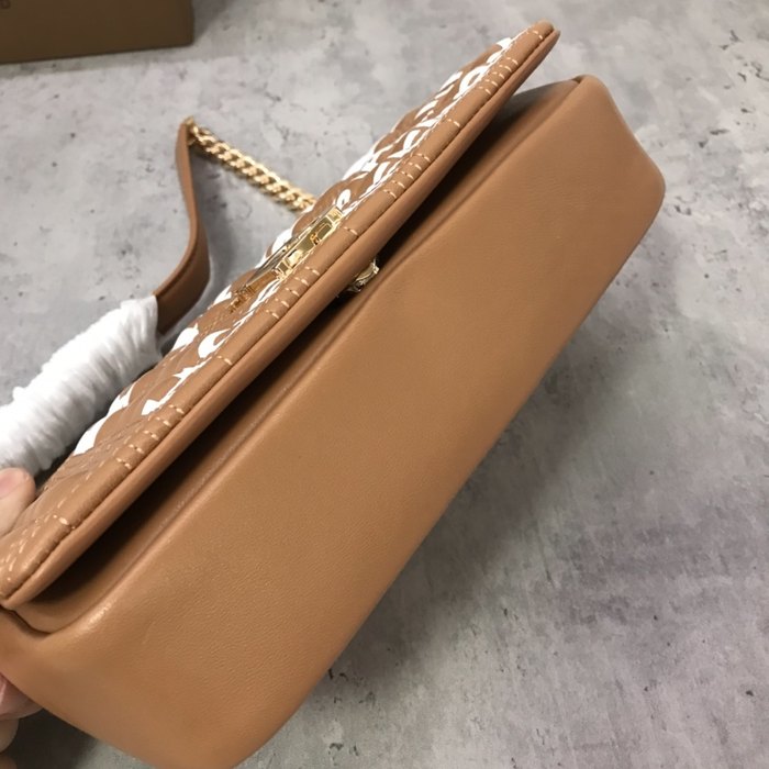 Burberry Tote style 19 Tan 01A