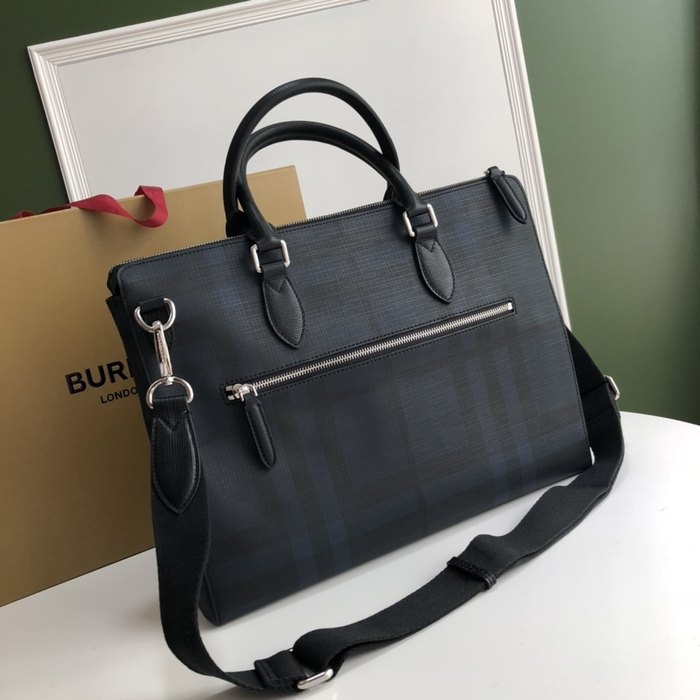 Burberry Tote style 22 Navy 01A