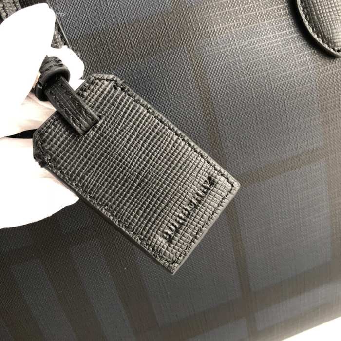 Burberry Tote style 22 Navy 01A