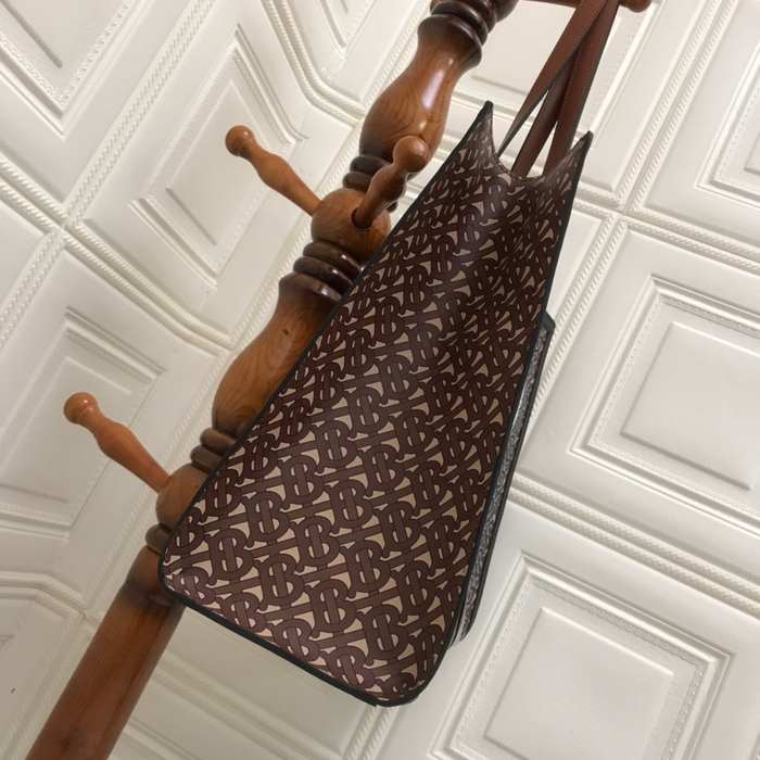 Burberry Tote style 33 Brown 01A