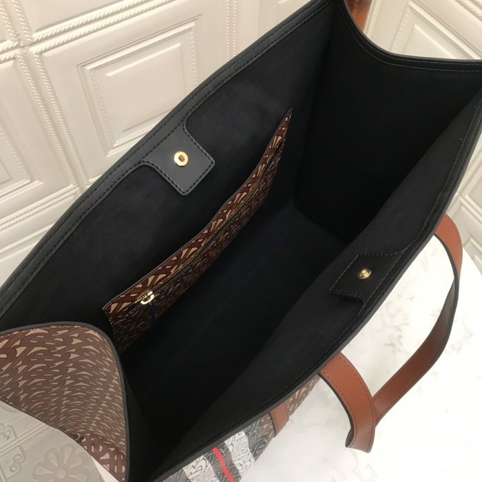 Burberry Tote style 33 Brown 01A