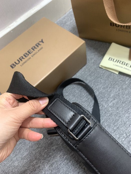 Burberry Tote style 37 Black 01A