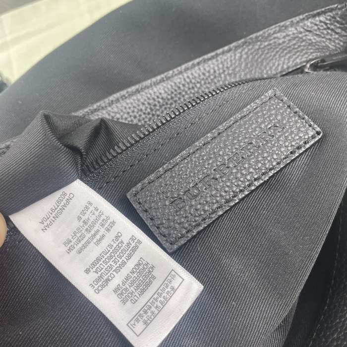 Burberry Tote style 40 Black 01A