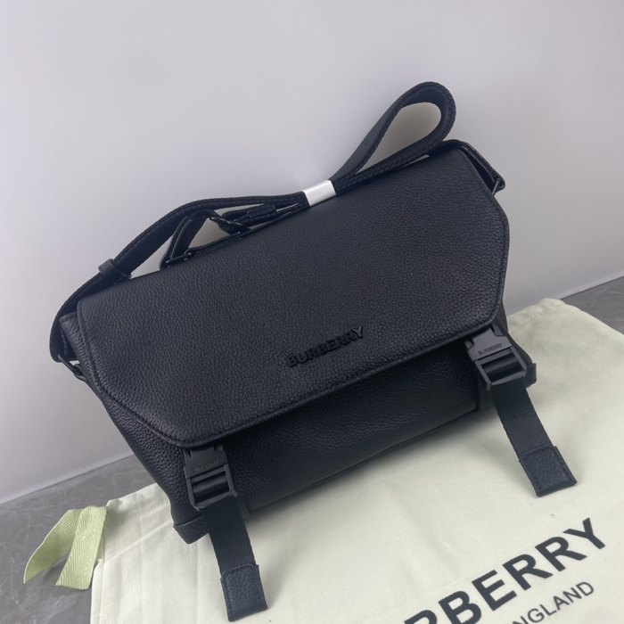 Burberry Tote style 40 Black 01A