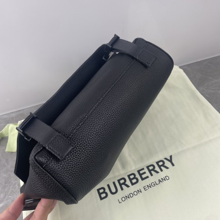 Burberry Tote style 40 Black 01A