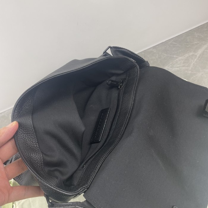 Burberry Tote style 40 Black 01A