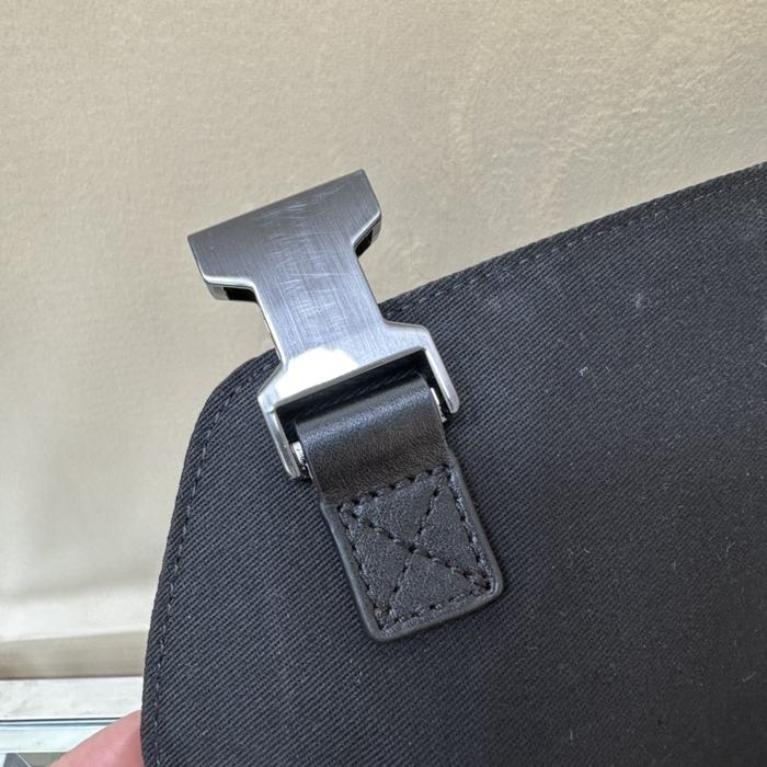 Burberry Tote style 43 Brown 01A