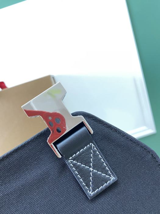 Burberry Tote style 43 Brown 01A